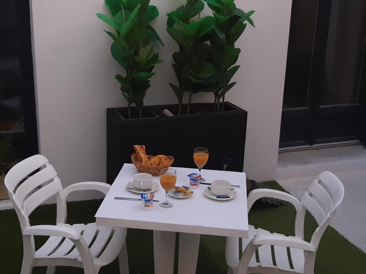 Hotel Emilie Royan Kültér fotó